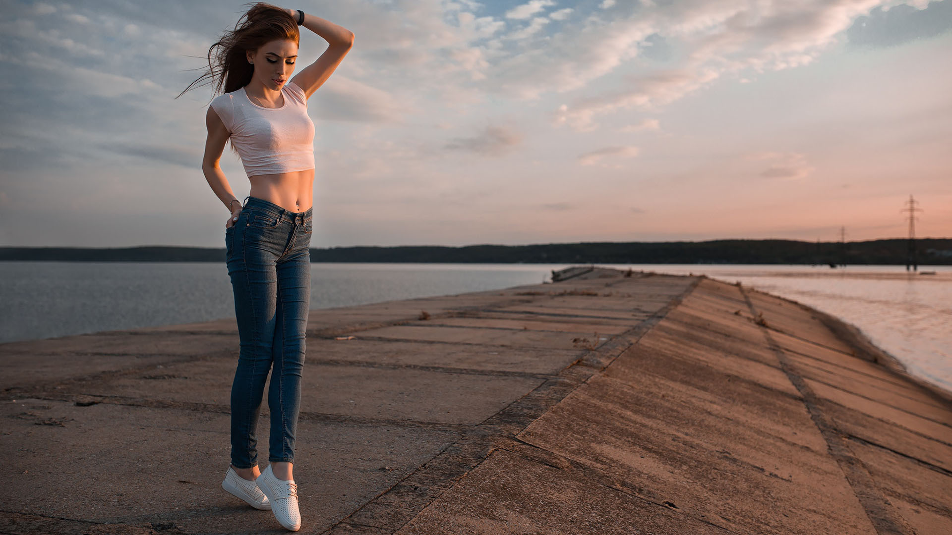 光影魅影 精选性感欧美女星高清宽屏壁纸的艺术魅力